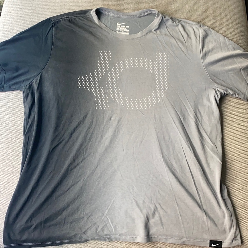 Men’s Nike KD t shirt